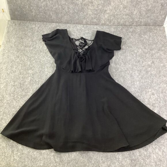 Lulus Ruffle Swirl Black Dress Size Large - Picture 6 of 8